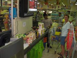 Supermarkt vol Nederlandse producten