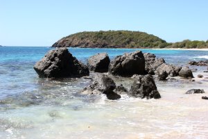  Carlos Rosario Beach 