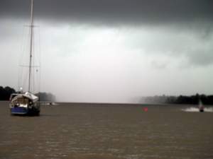 Naderend onweer
