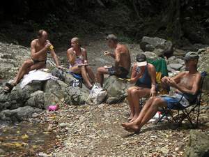 Lunch bij Argyle Waterfall