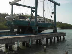 Charlotte D in de botenlift