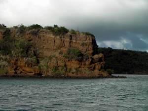 Kust in Mt Hartman Bay