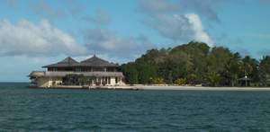 Calivigny Island; priv bezit, strand is publiekelijk