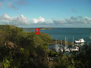 Whisper Cove Marina, achtergrond topje mast Bodyguard