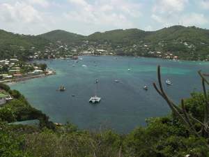 Uitzicht Admiralty Bay vanaf Fort Hamilton