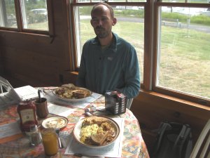 Omelet in restaurant als ontbijt