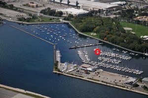 National Yachtclub in Toronto, wij liggen bij rode cirkel